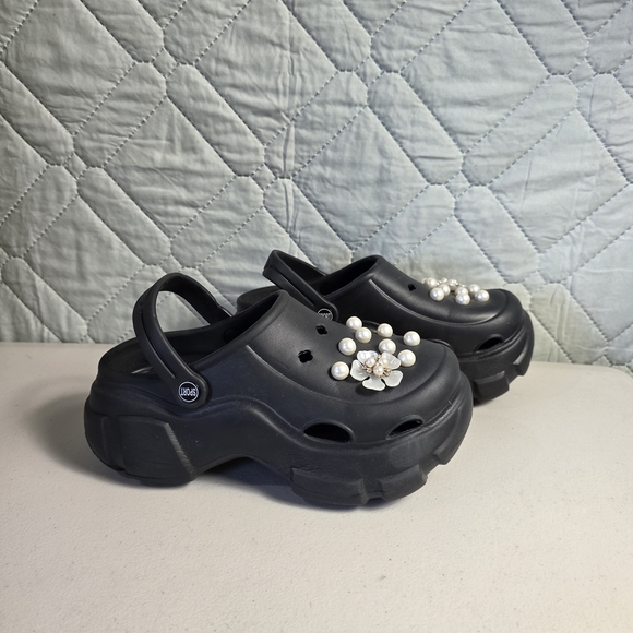 Shoes - Solaud Platform Black Platform Clog Sandals with Pearl Flower Charm Sz 40